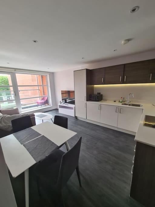 Rent Luxuri - Luxury 2 Bed Apartment Leicester Luaran gambar